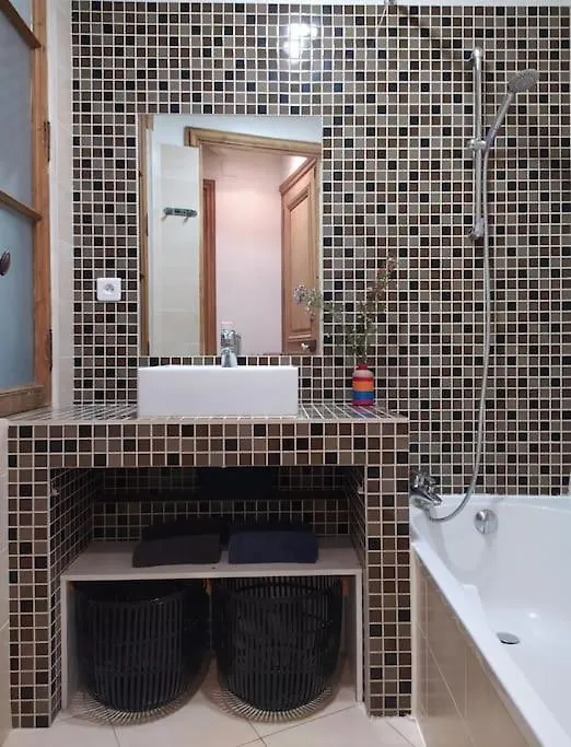 Daire L'Ombre Du Vieux-Port Appartement Spacieux Marsilya Fransa