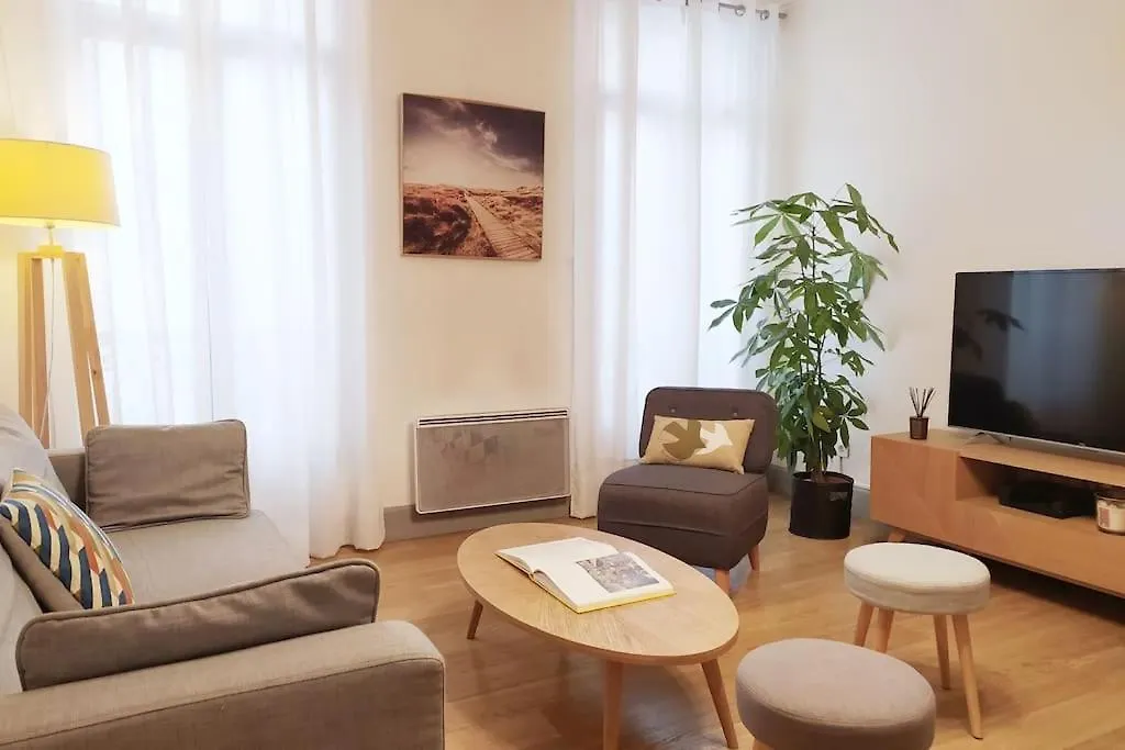 L'Ombre Du Vieux-Port Appartement Spacieux Marselha França